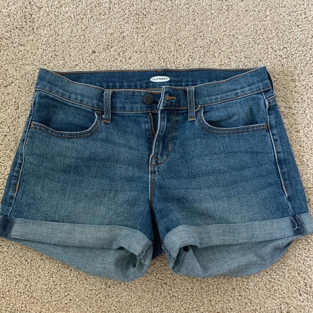 Old Navy, Jean shorts, size 4, 3 inch in-steam, lightly worn, no rips or stains